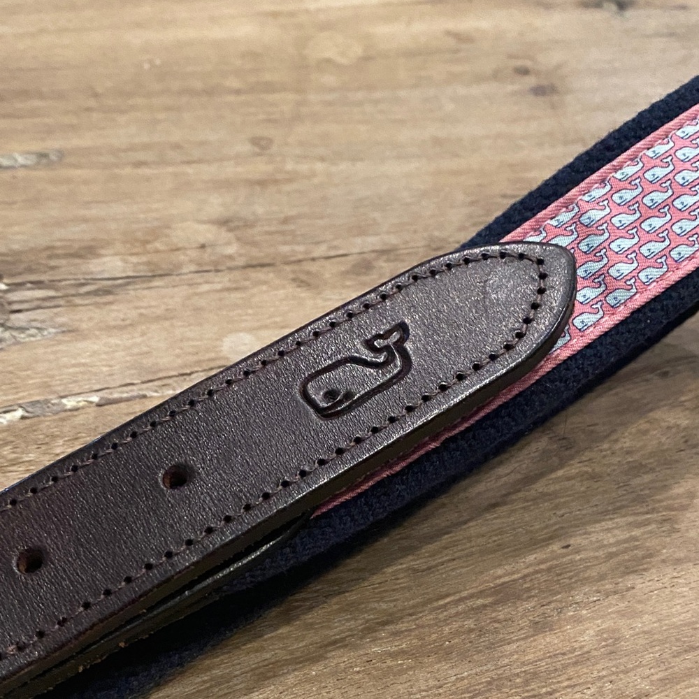 Vineyard Vines Pink Whale Motif Leather-Trim Belt size 40